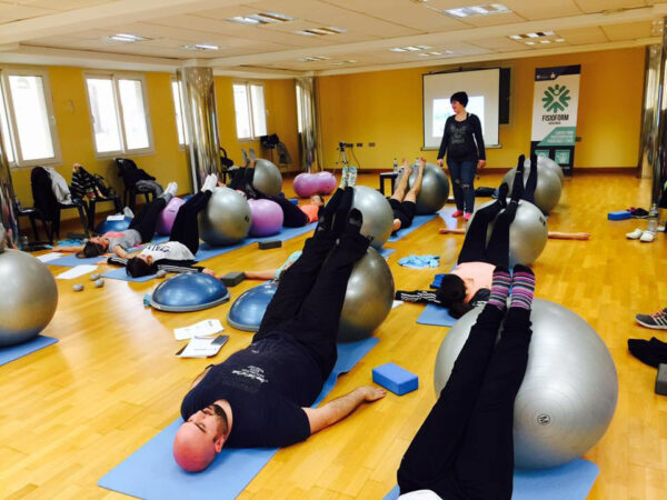 Pilates Suelo y Accesorios Aplicados a Patología para Fisioterapeutas - Madrid